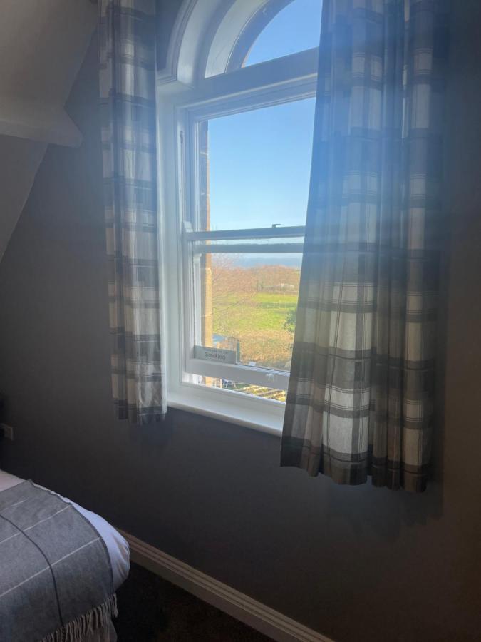 The Fylingdales Inn Robin Hood's Bay Eksteriør bilde