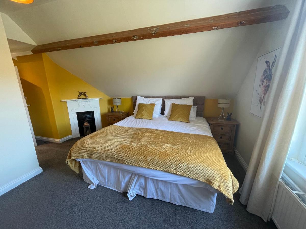 The Fylingdales Inn Robin Hood's Bay Eksteriør bilde