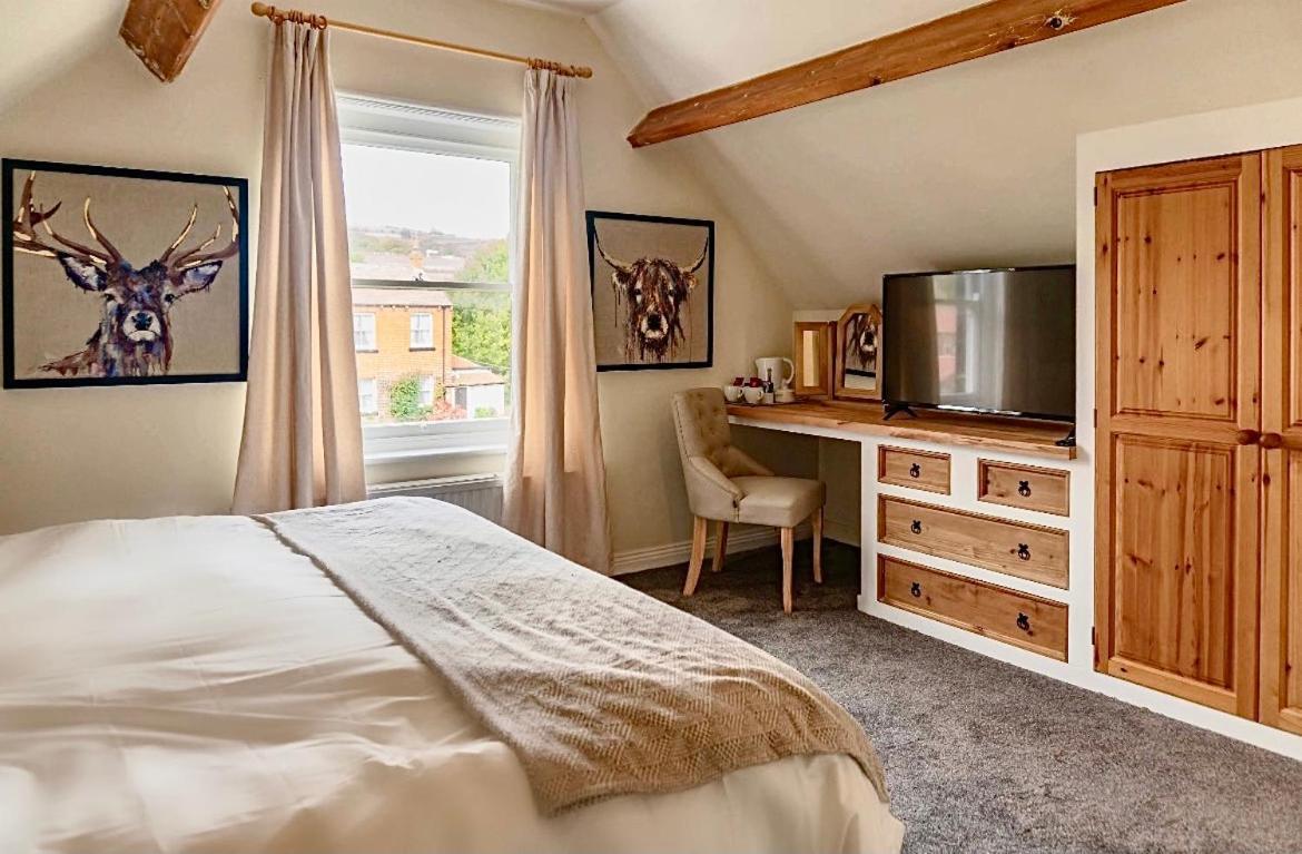 The Fylingdales Inn Robin Hood's Bay Eksteriør bilde