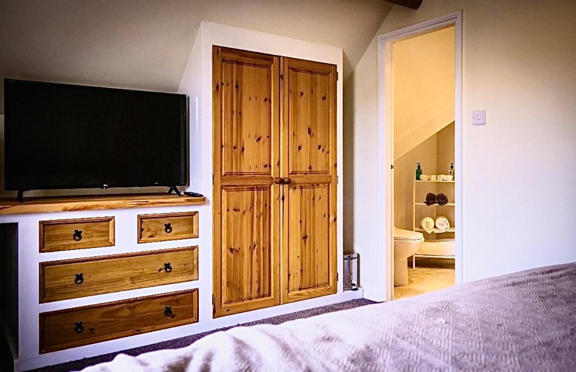 The Fylingdales Inn Robin Hood's Bay Eksteriør bilde